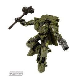 Transformers Studio Series SS-26 Deluxe WWII Bumblebee