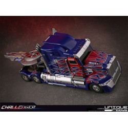 Unique Toys R-02 Challenger