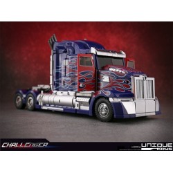 Unique Toys R-02 Challenger